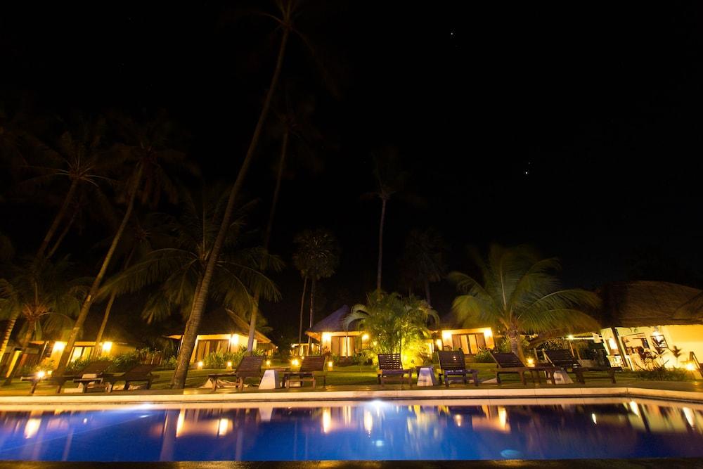 Kubu Indah Dive & Spa Resort Tulamben  Ngoại thất bức ảnh